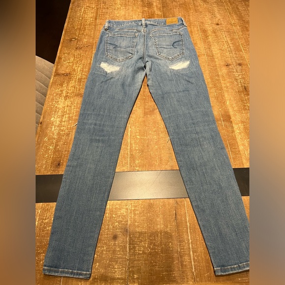 American Eagle Distressed High Rise Jegging - Picture 4 of 13